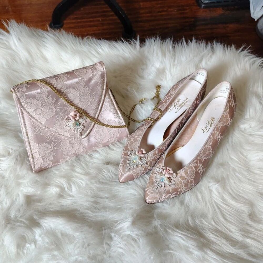 Pink Floral Lace & Brocade Pointed Toe Kitten Heel VTG  Matching Envelope Purse